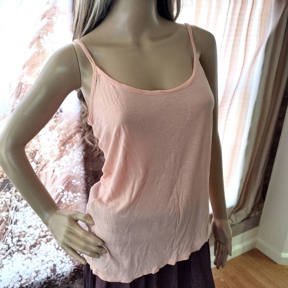 In 2 U Women's Medium/Large Light Pink Stretchy Camisole Tank Top Cami - Picture 1 of 8